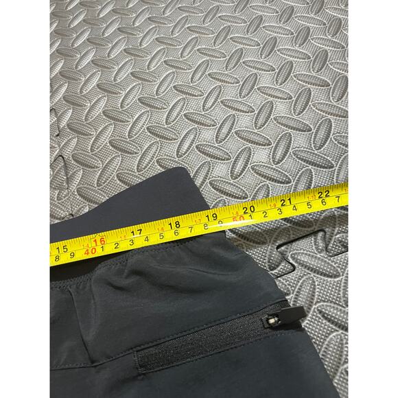 Fabletics Mens The Franchise Shorts Lined Black Athletic Performance Size XXL - Picture 7 of 9